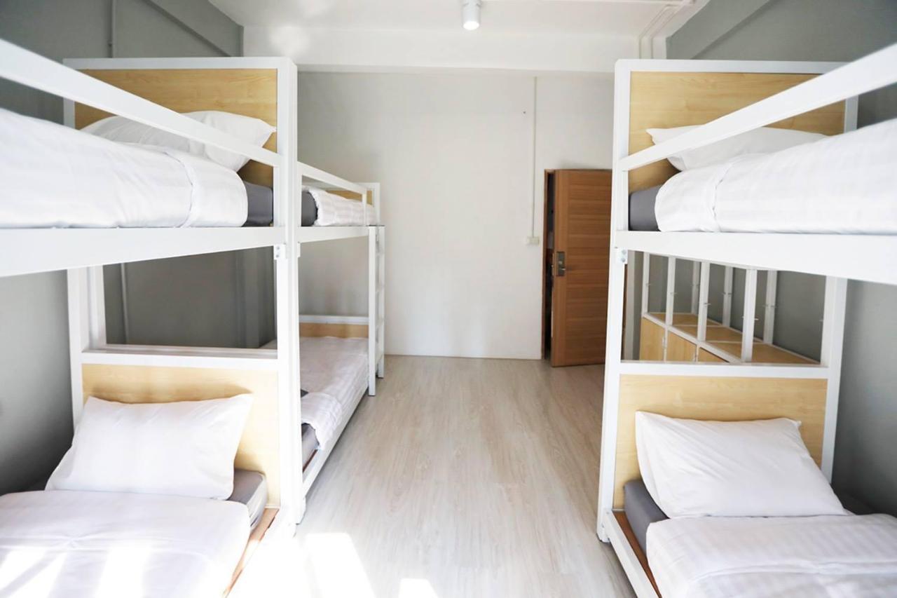 Local Time Bangkok Hostel&Cafe Ngoại thất bức ảnh